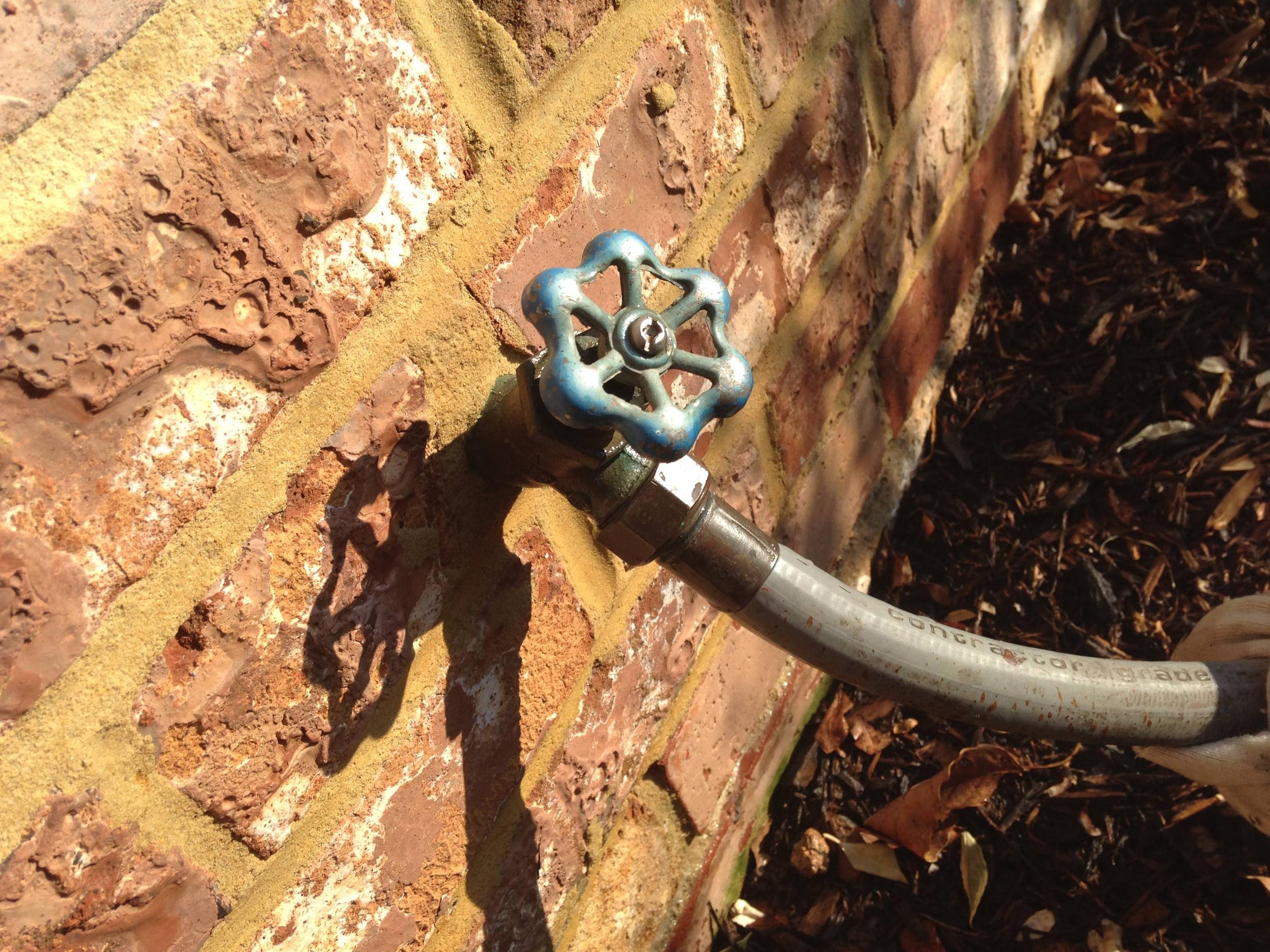 Plumbing How to fix a leaking connector between the garden hose and