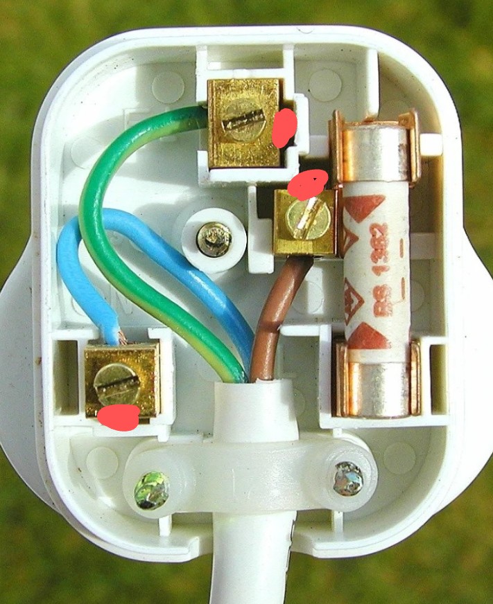 Mains Plug Soldering Wires - Electrical Engineering Stack Exchange