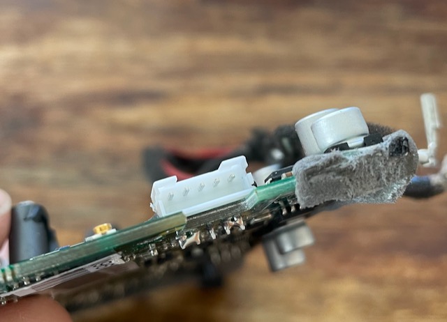 What is the proper connection method for this LiPo battery