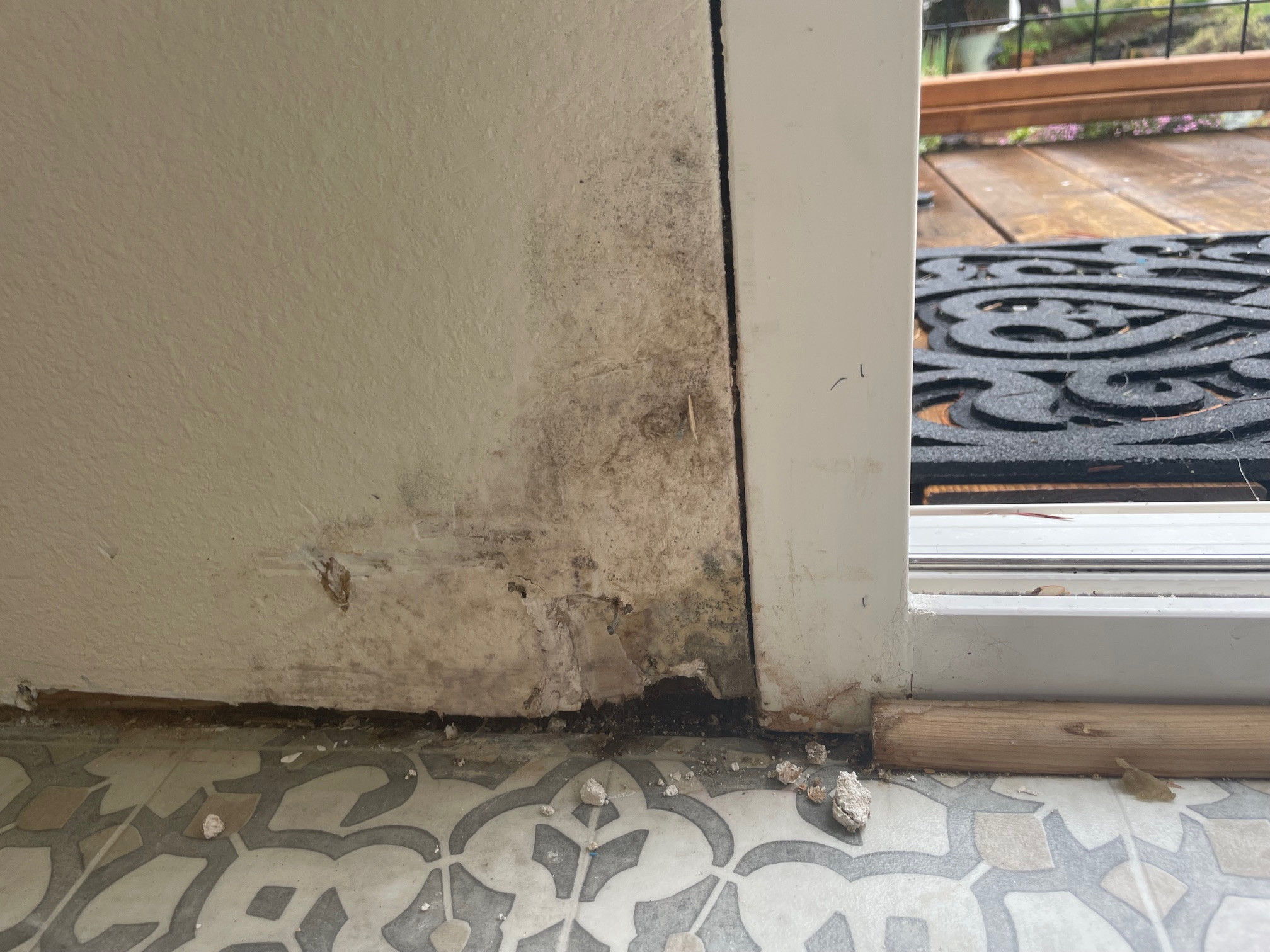 Leak at base of sliding glass door Home Improvement Stack Exchange