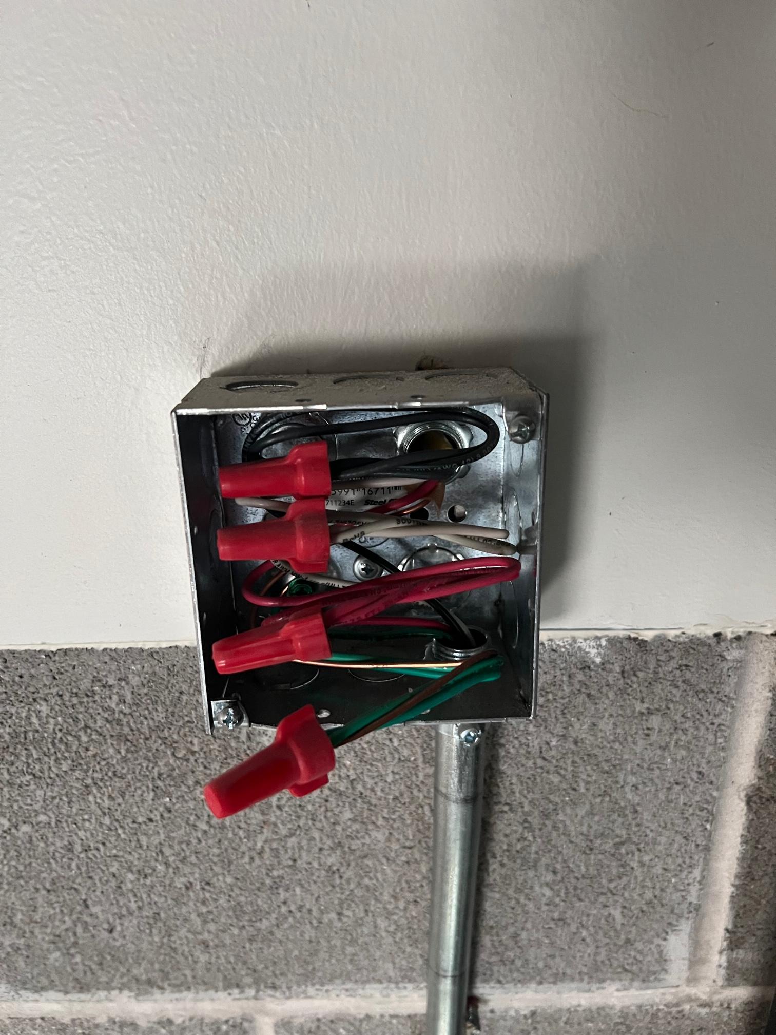electrical Adding Outlet to TwoWay Light Circuit Home Improvement Stack Exchange