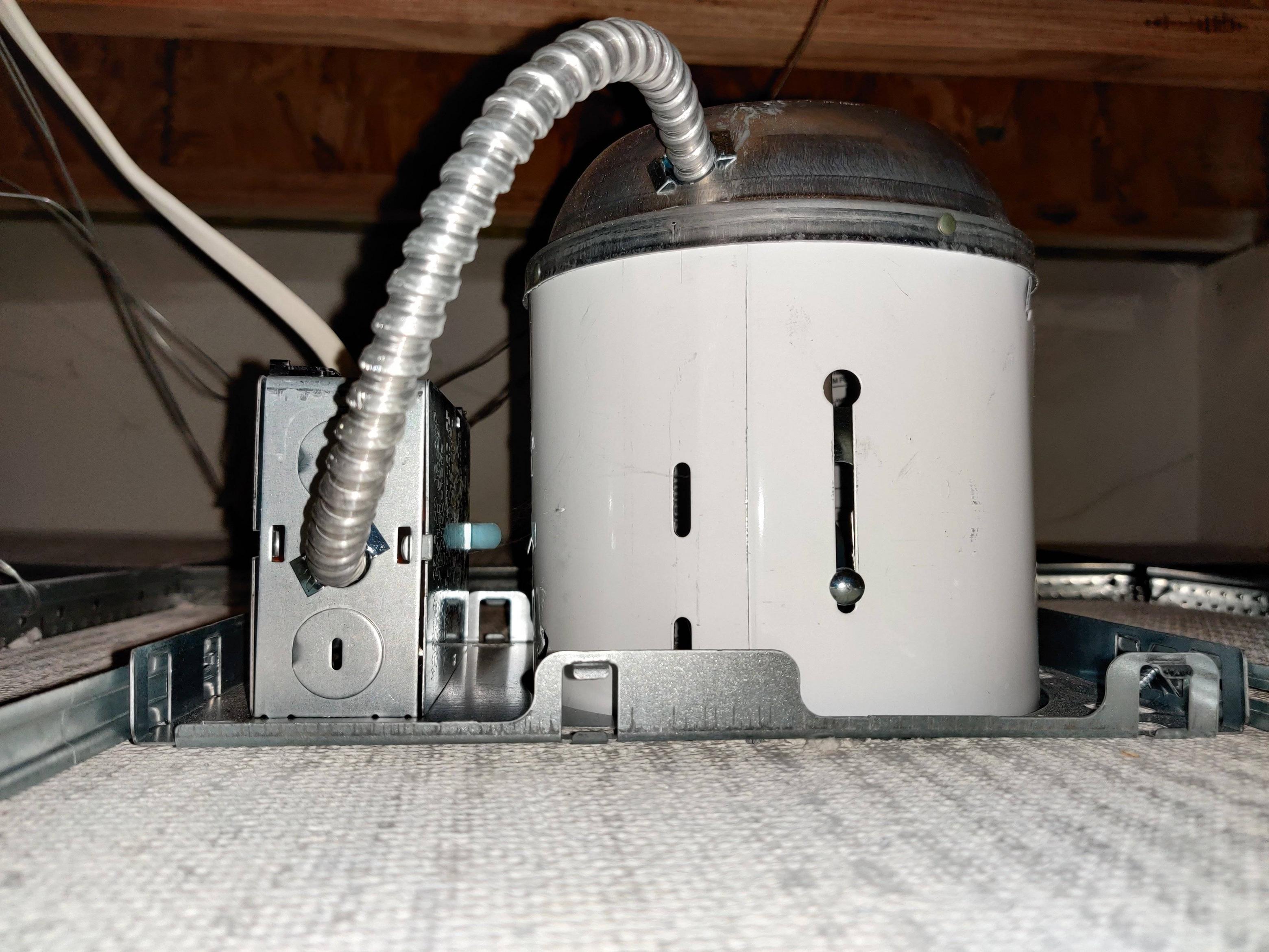 How Do I Change A Bulb From My Recessed Lighting Fixture Home Improvement Stack Exchange