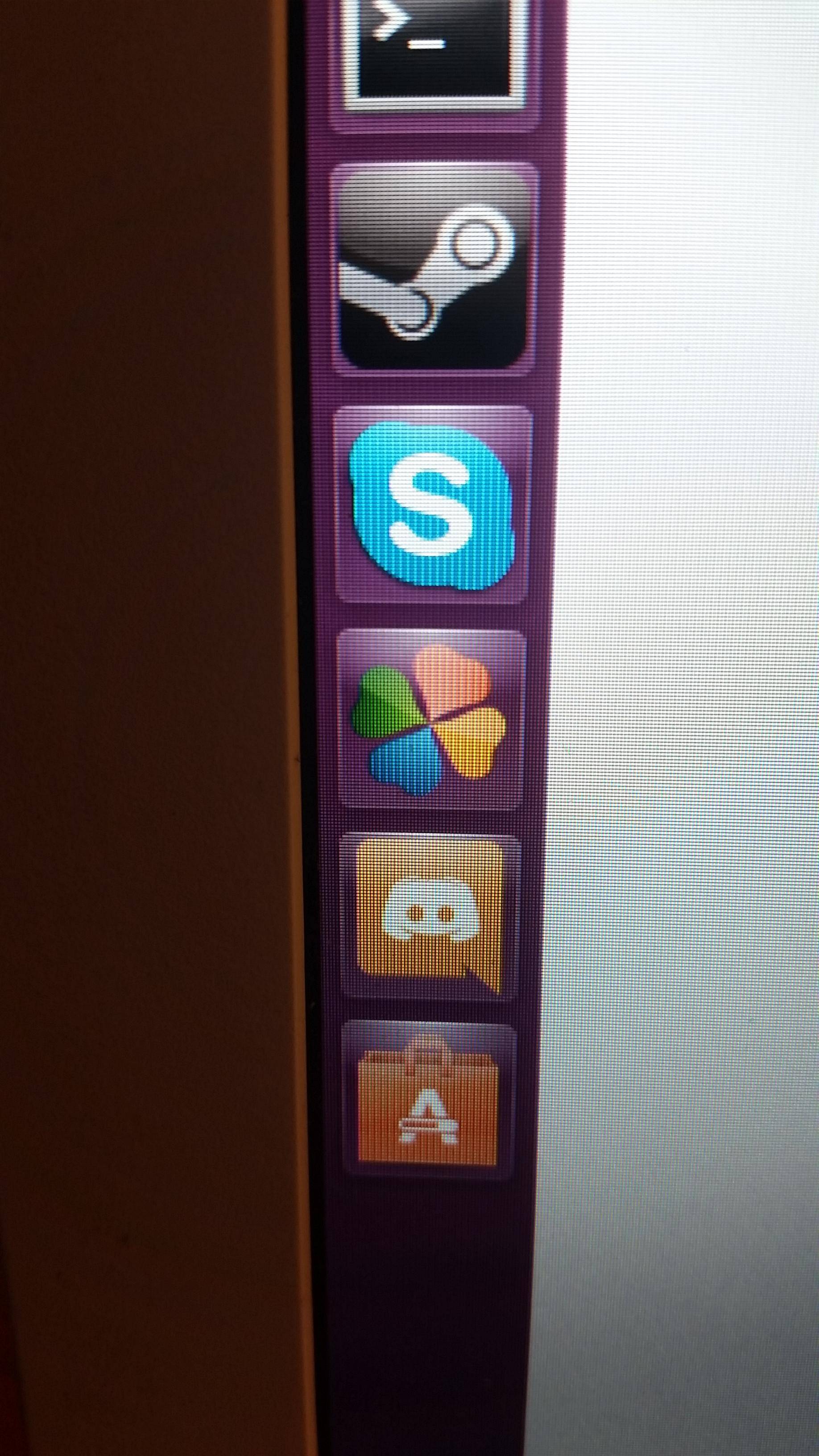 ubuntu Laptop screen alternating column brightness, pink hue, screen