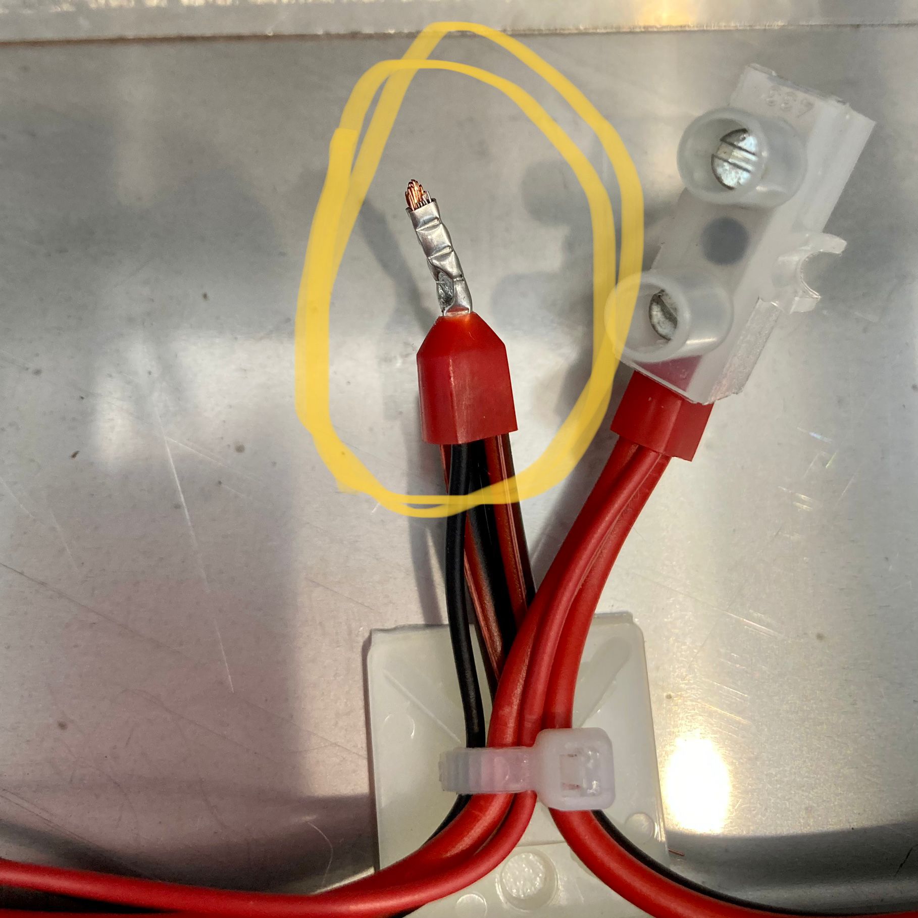 identification - What is this wire connector/terminal called