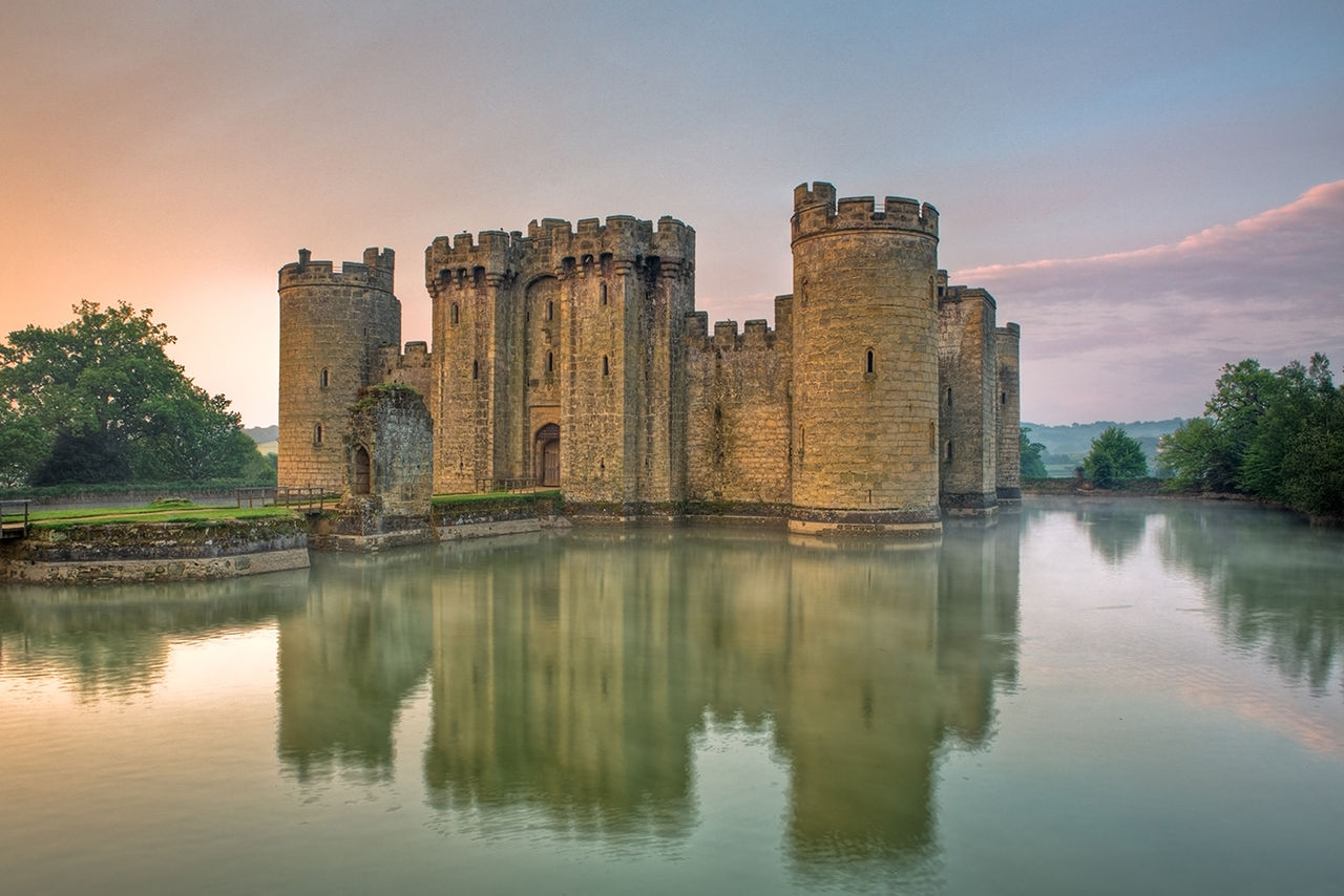 middle ages How were medieval castles built in swamps or marshes