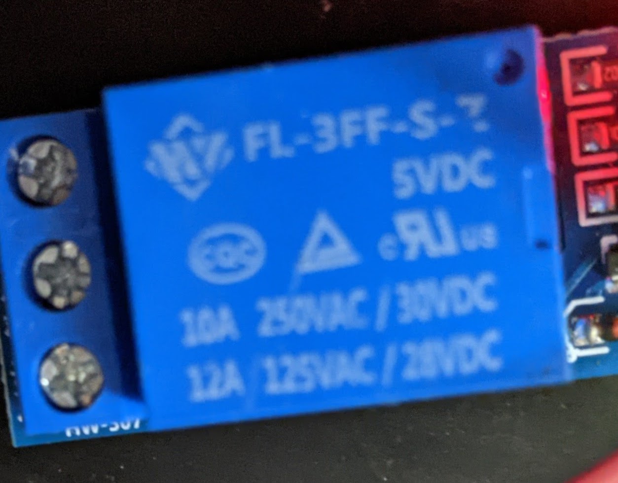 Pico Disconnects from Thonny when a relay is activated Raspberry Pi