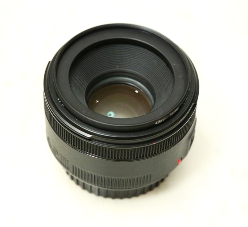 compatibility of lens hoods and lens filters with step up ring