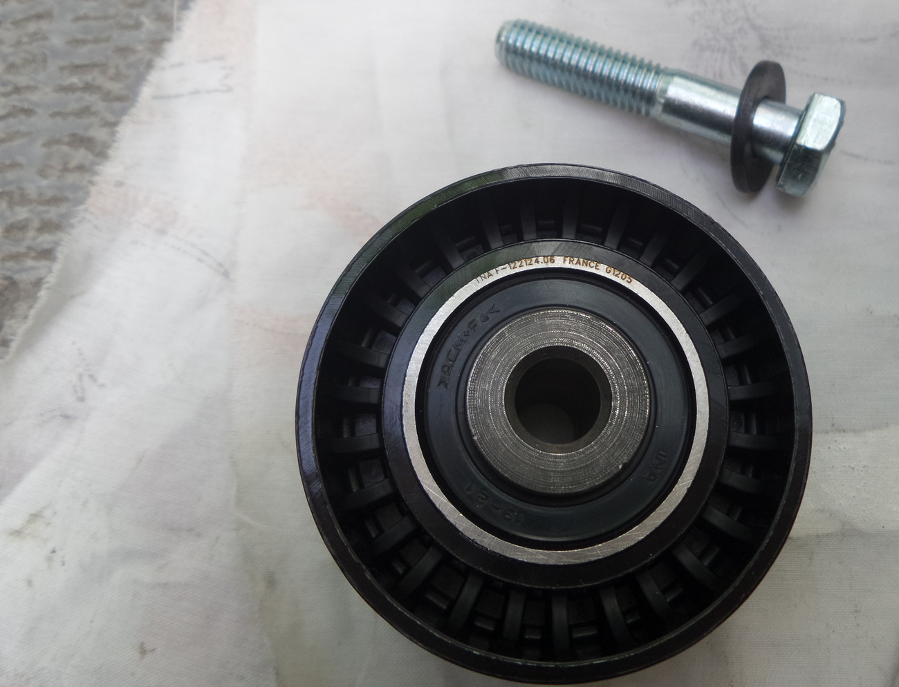 bearing The old idler pulley bolt doesn't fit the new one, what can I