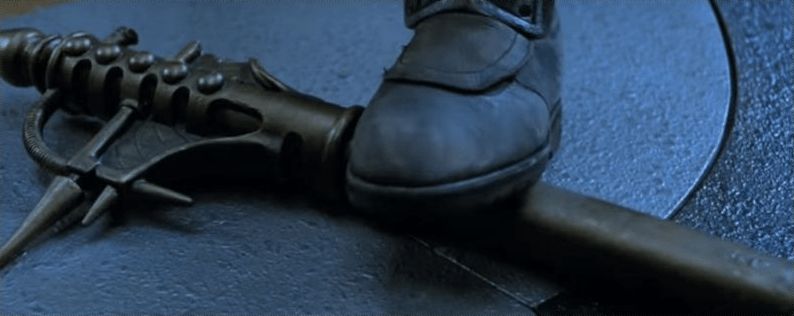 ElasticSearch 2.4.6 does not start at all without any error message