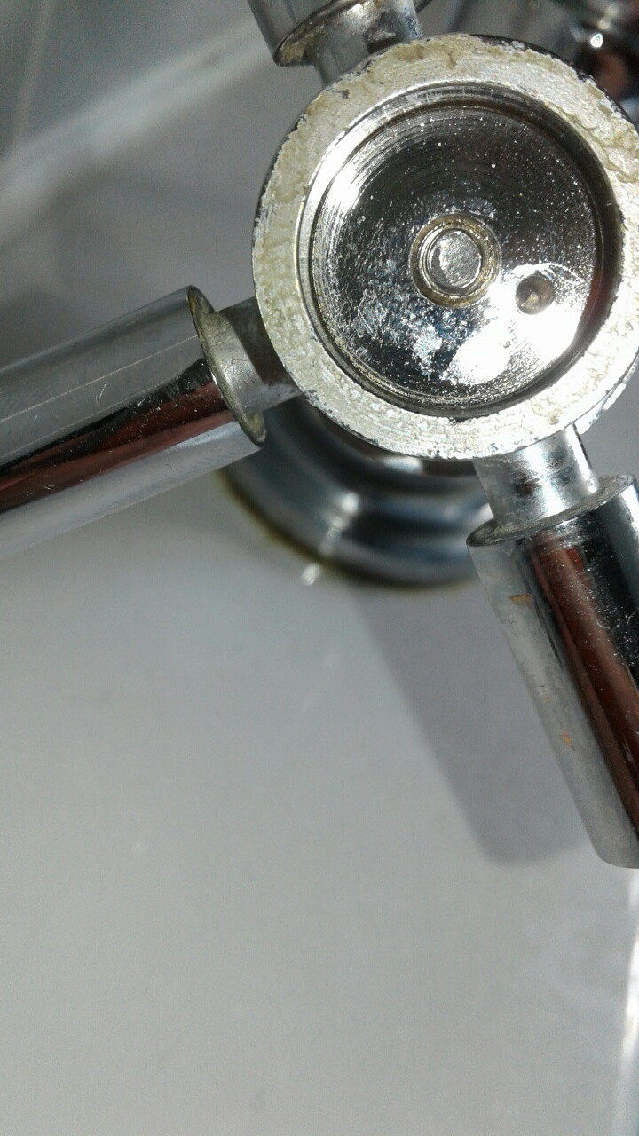 Quarter turn bathroom tap Valve removal Home Improvement Stack Exchange