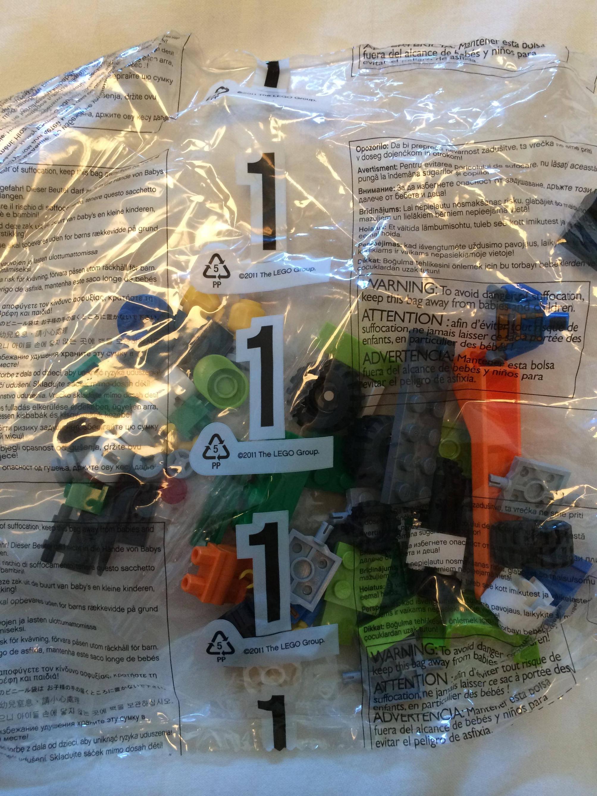 building Help identifying Lego Set from bags! Bricks