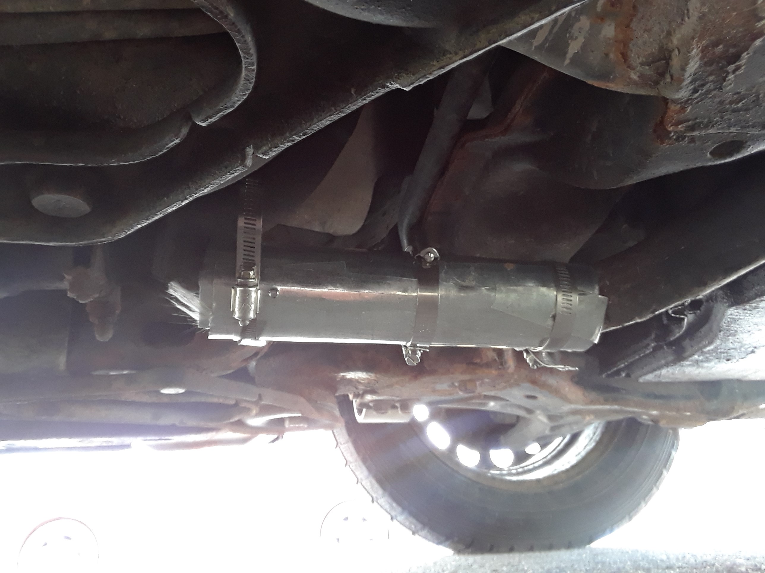 noise Sheared off exhasut pipe How to fix without a welder? Motor