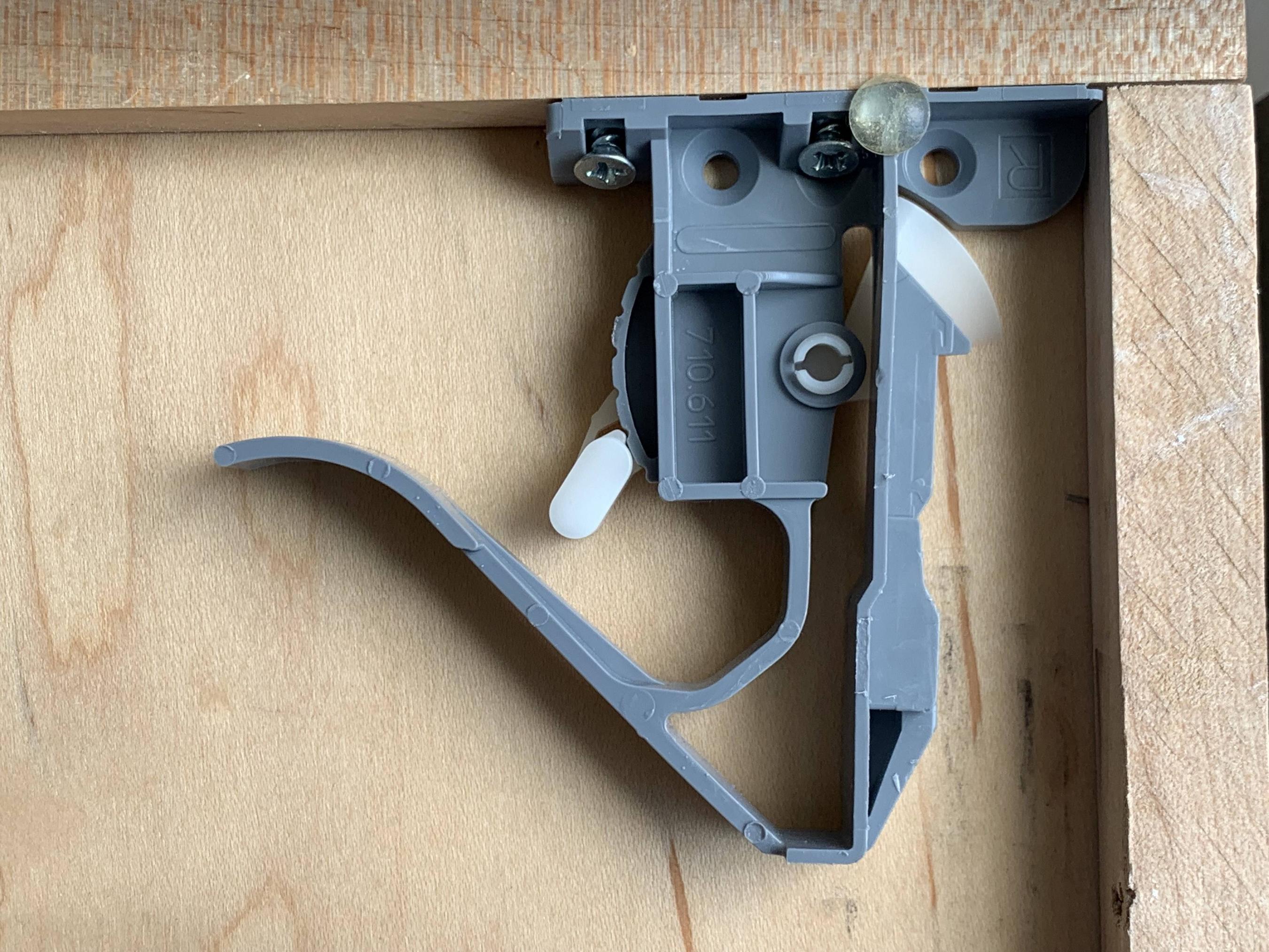 Looking for replacement part for underdrawer catch Home Improvement