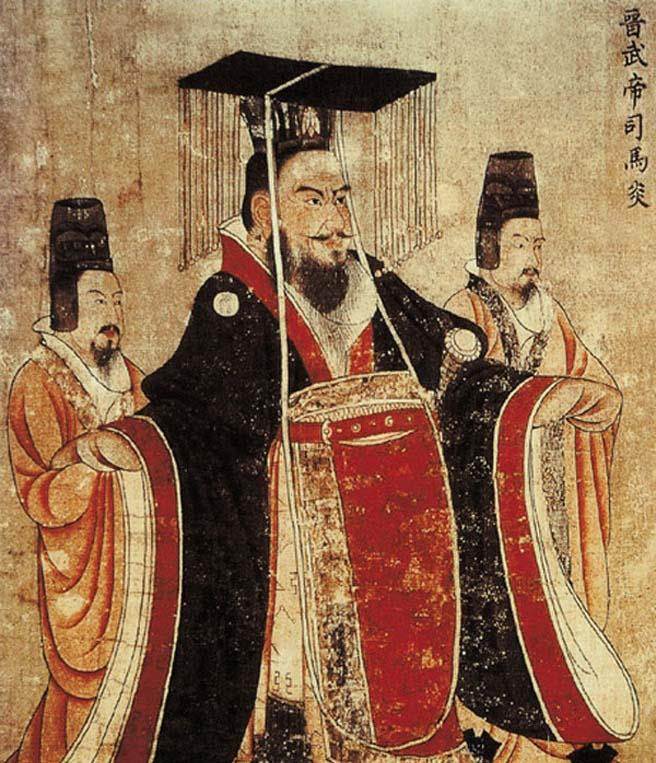 Did Chinese emperors wear a rectangular hat with suspended gems?