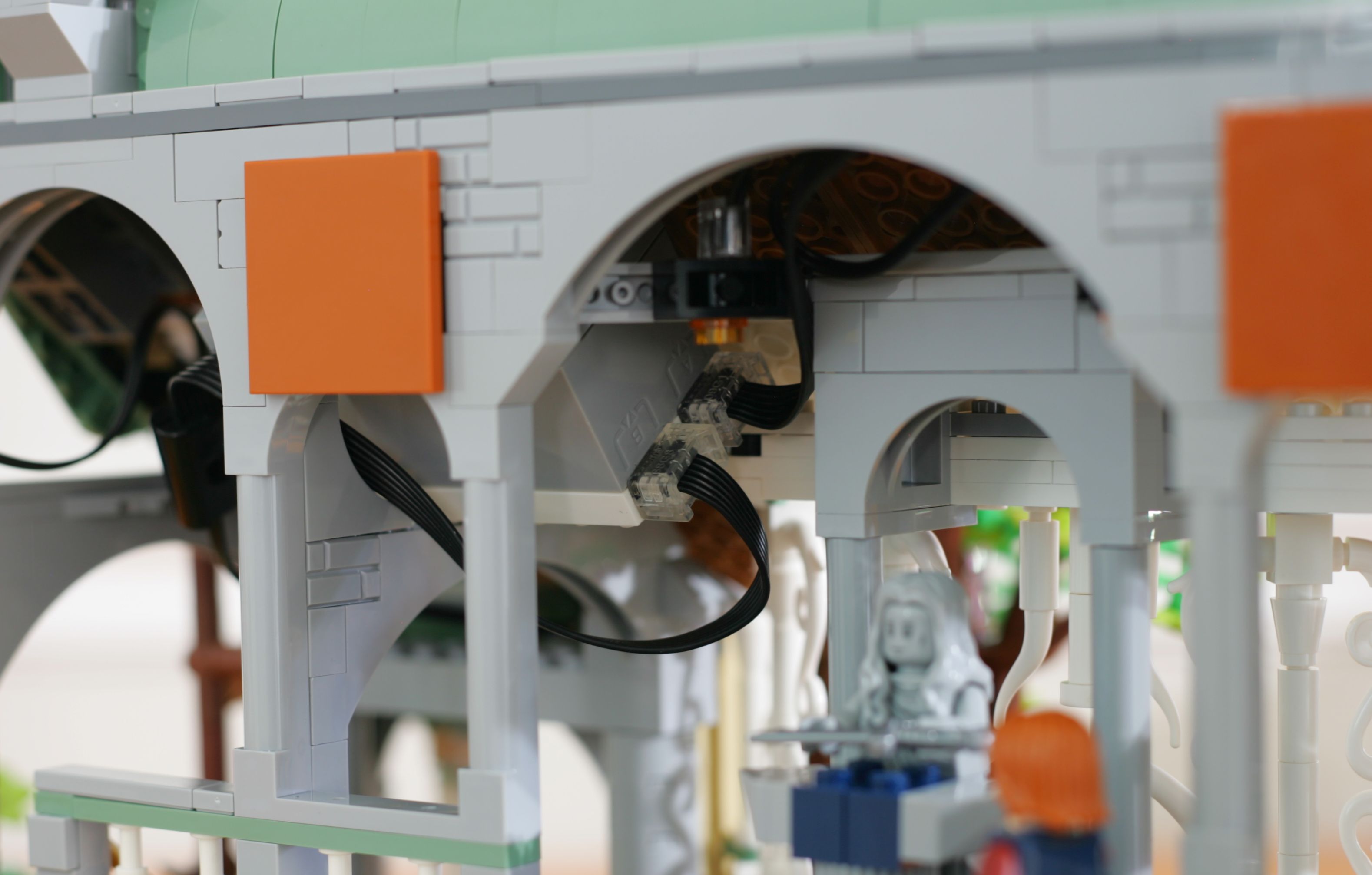 set modification - How could I add fire-like lighting to Rivendell