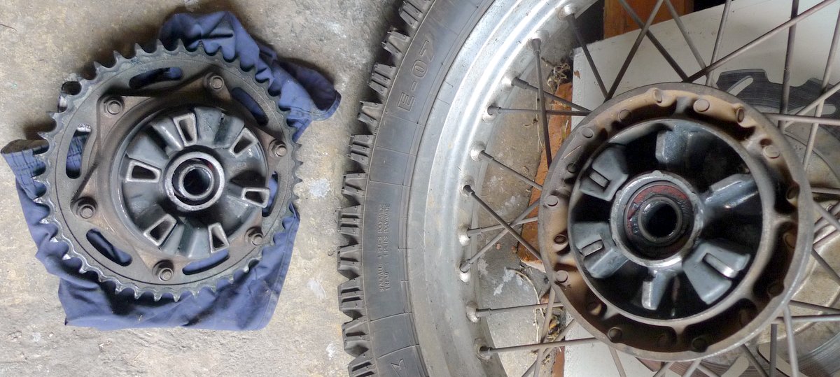 motorcycle Motorbike rear wheel hub reassembly Motor Vehicle