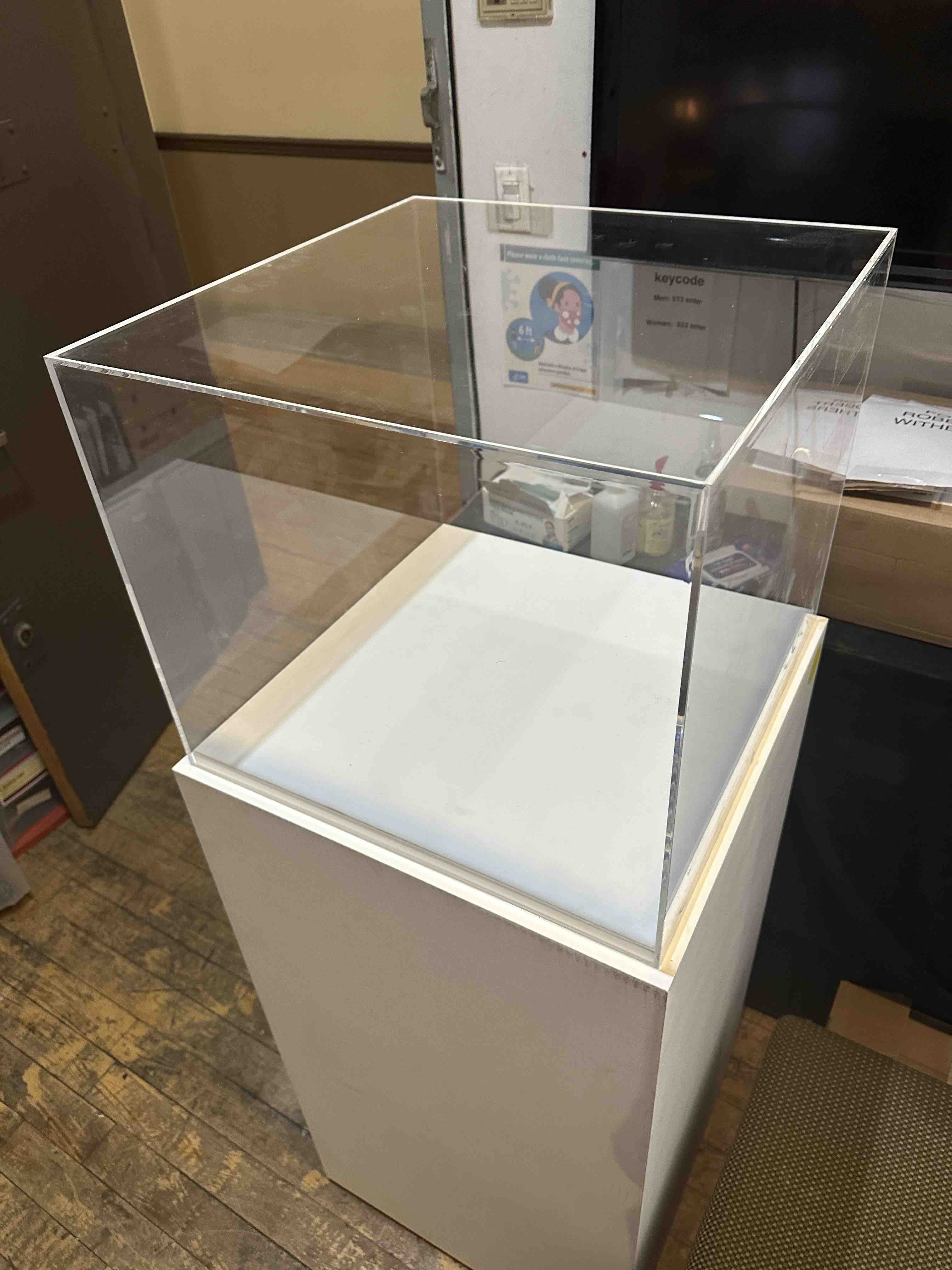 cutting How to Cut A Clean Rectangular Hole in a Plexiglass Box Arts & Crafts Stack Exchange