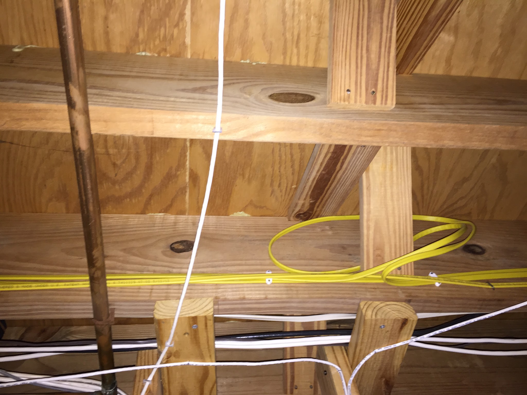 How to flatten a plywood subfloor for tile? Home Improvement Stack