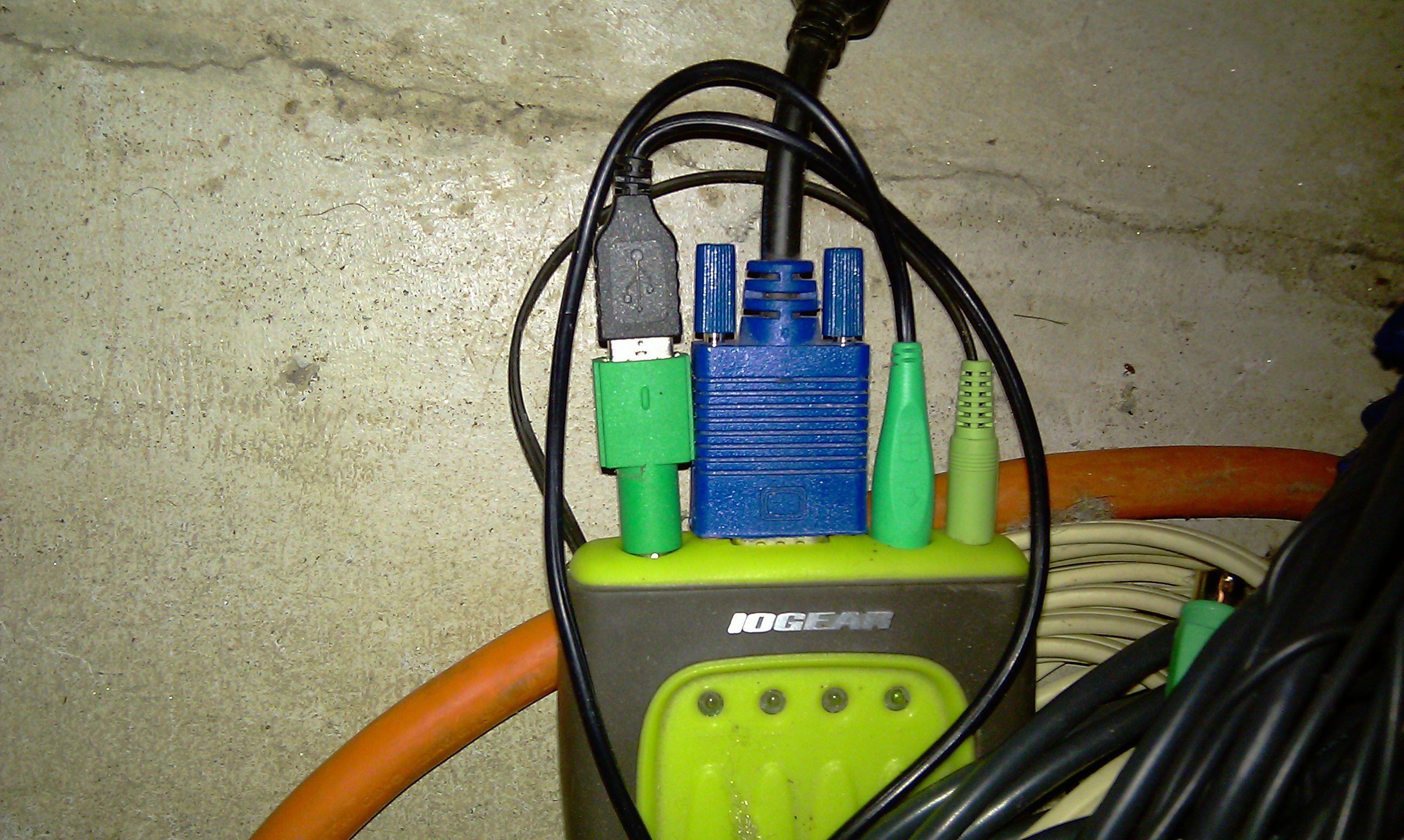 kvm switch USB KVM vs. PS/2 KVM switches Super User