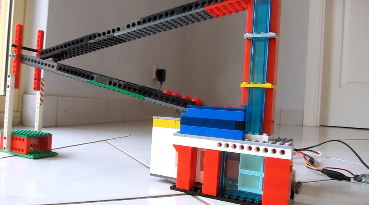building How can I build a LEGO marble pump? Bricks