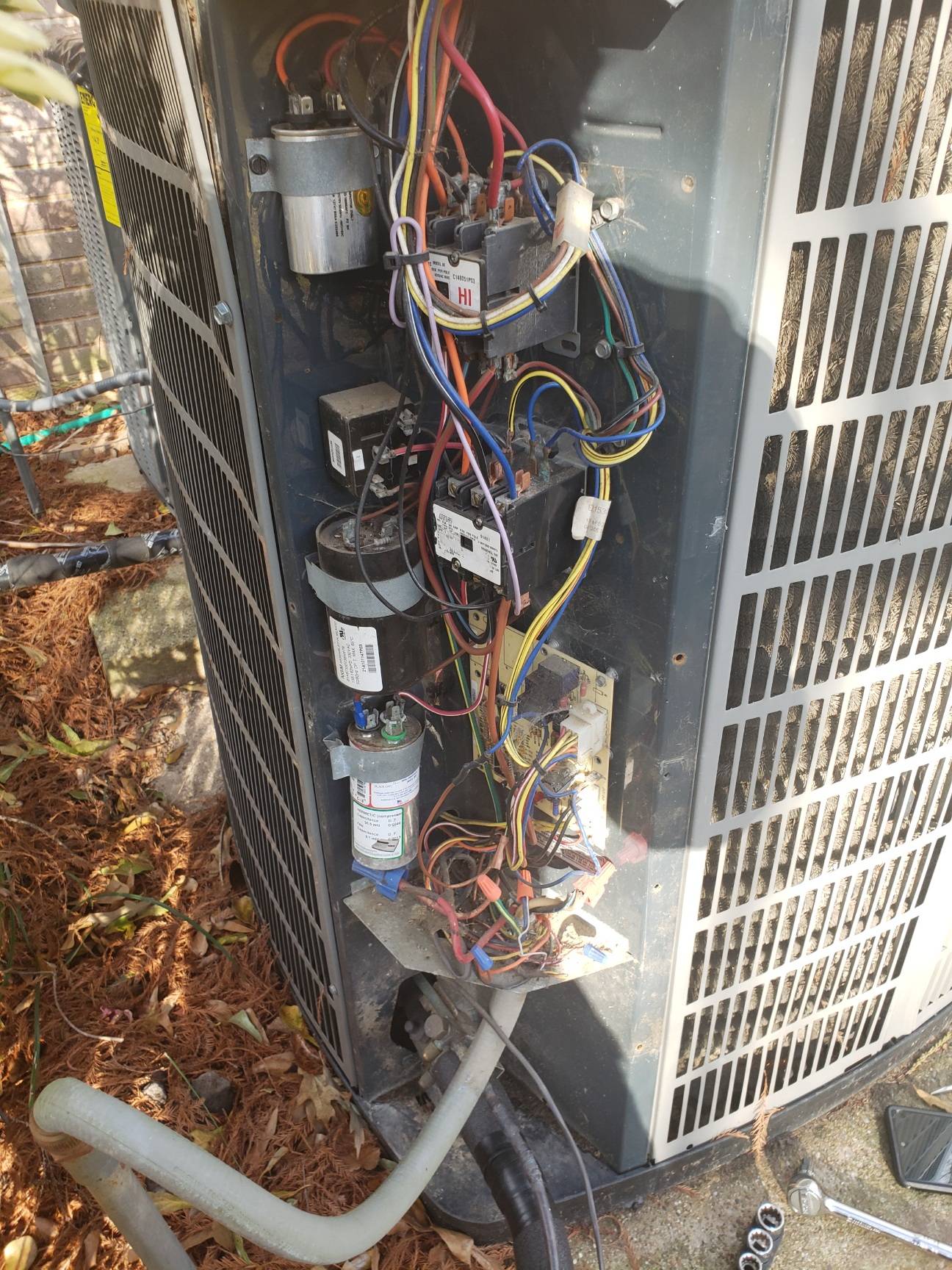 wiring How to wire a 2 stage heat pump with gas furnace Home Improvement Stack Exchange