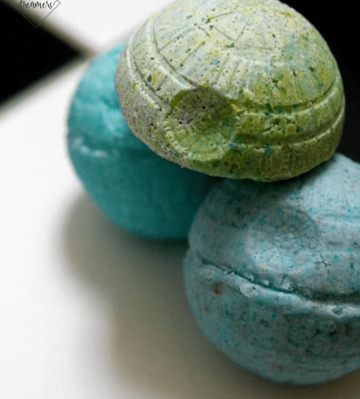 16 Cool DIY Bath Bombs Tutorials For Everyone Styleoholic