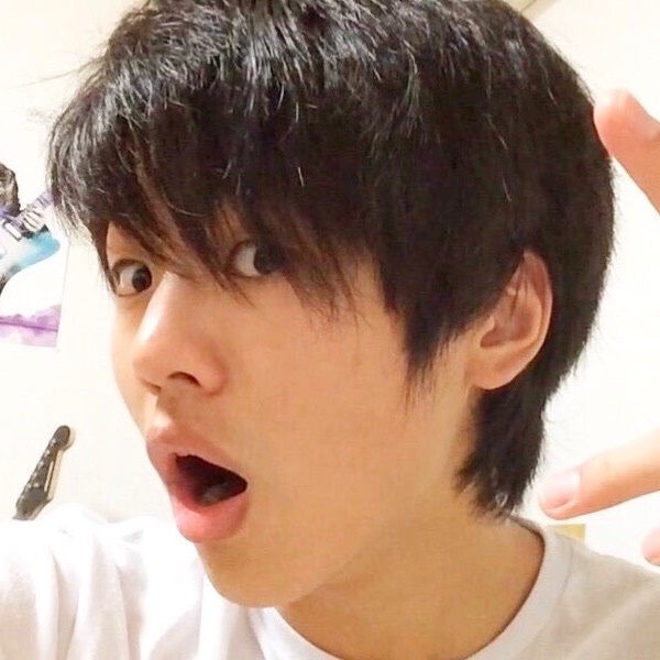 桐崎栄二.きりざきえいじの年収や時給など収入情報、プロフィールを大公開！ Youtuber（ユーチューバー）なら