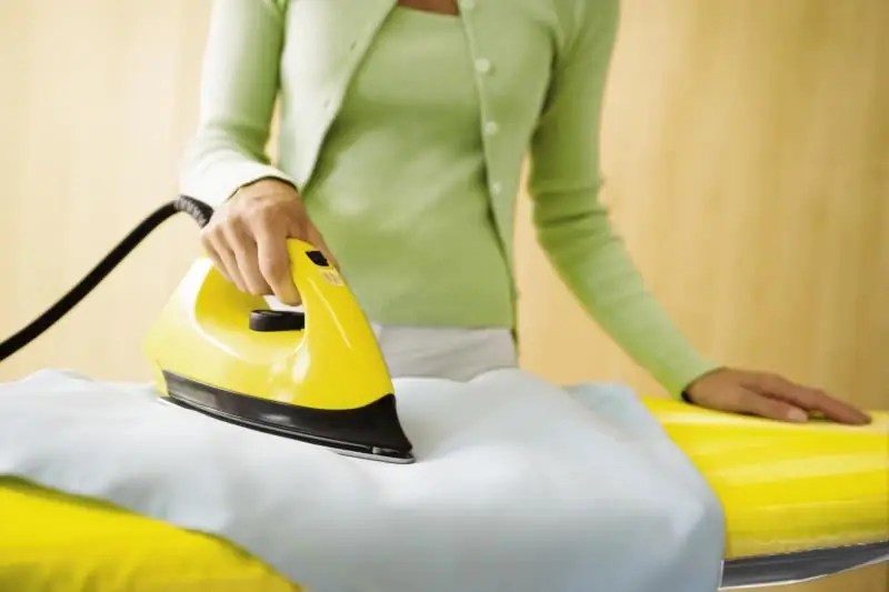 How To Remove The Shine From The Iron On Clothes Methods For Removing