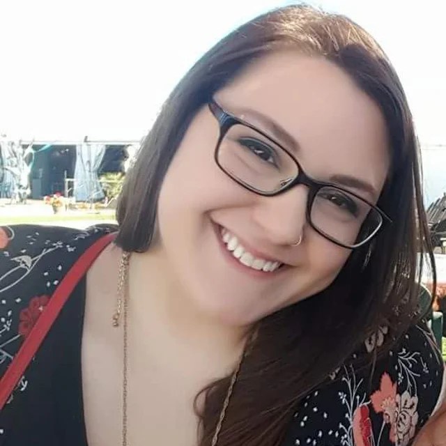 Amanda Makara Animator, Motion Graphic Designer & Director