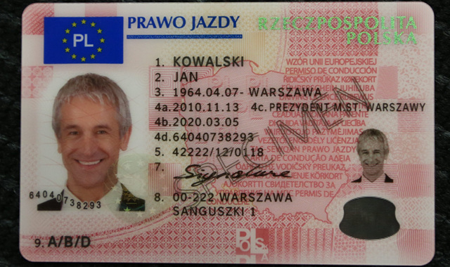 Wymiana prawa jazdy przez internet w 2022 roku Beesafe
