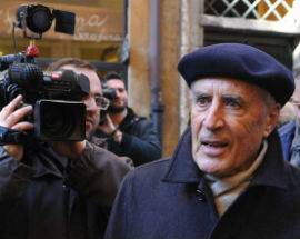 Nei pressi del tratturo magno, importante via di comunicazione che ricalcava il tracciato della romana via claudia nova. MORTE FRANCO MARINI: SINDACO SAN PIO CAMERE, "DEBILITATO ...