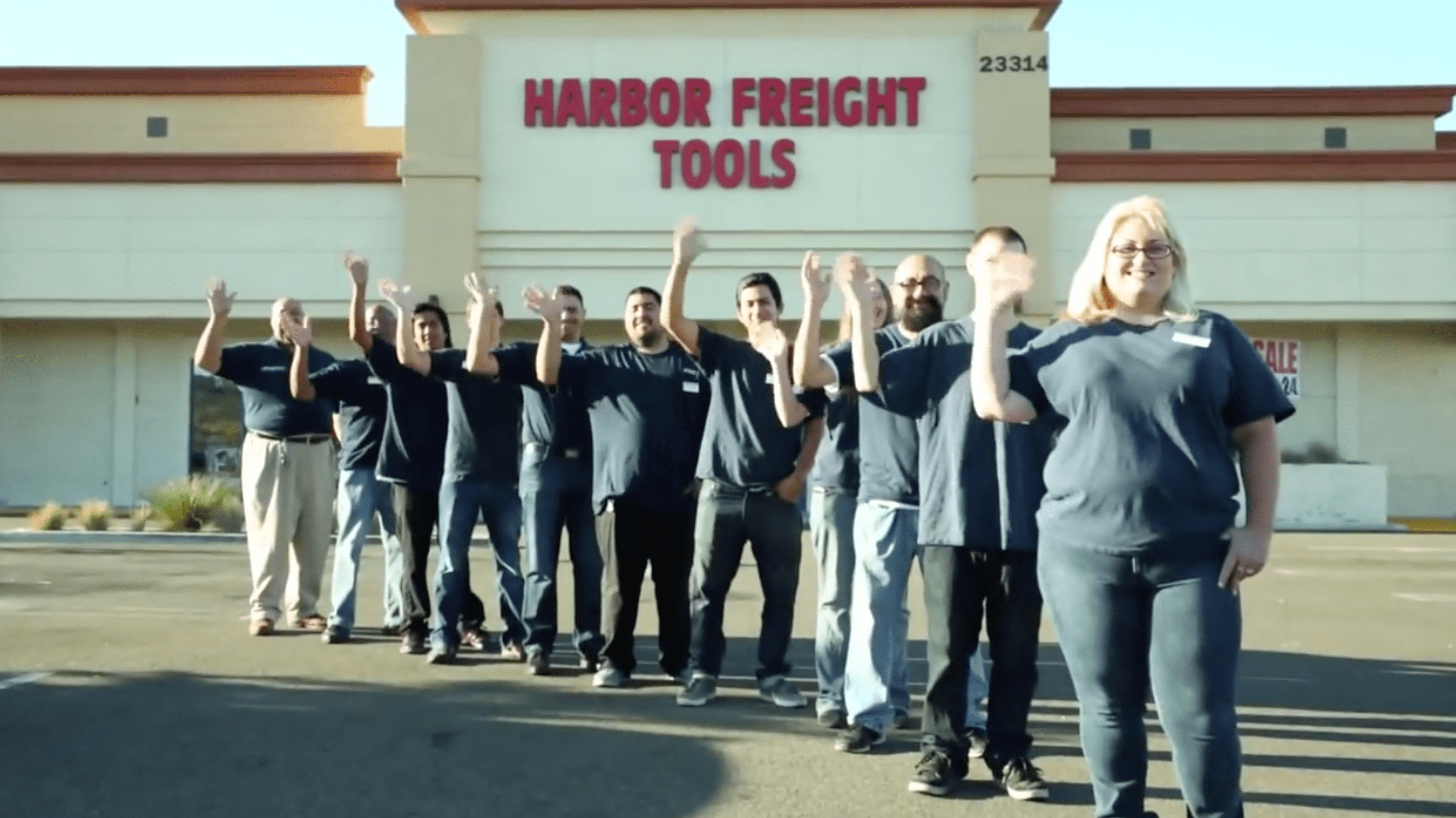 How Much Does Harbor Freight Pay Per Hour(03)