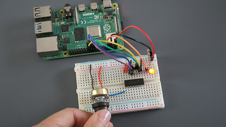 Raspberry Pi: Read Analog Inputs with Python (MCP3008) | Random Nerd