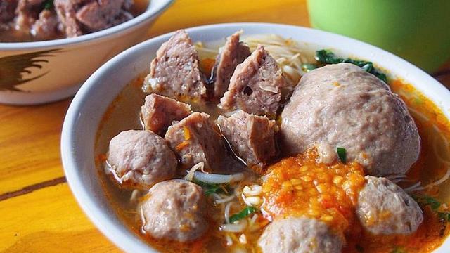 Bika ambon ini enak banget! Kenapa melihat foto makanan bisa bikin kamu jadi lapar?