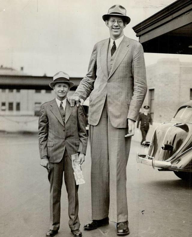Robert Wadlow, tallest person in the recorded history