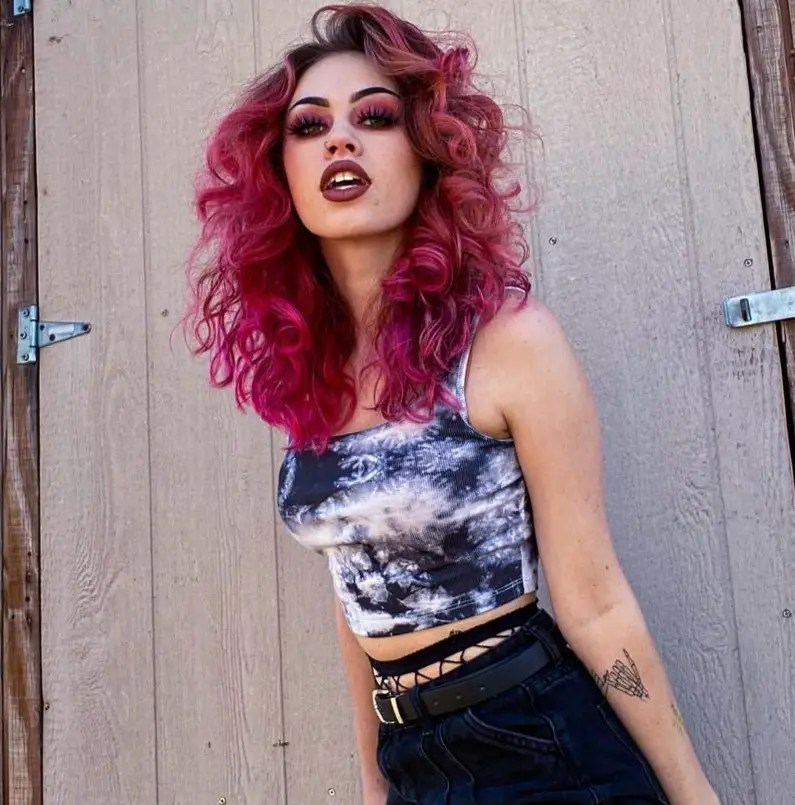 UndeadEm (Tiktok Star) Wiki, Biography, Age, Boyfriend, Family, Facts