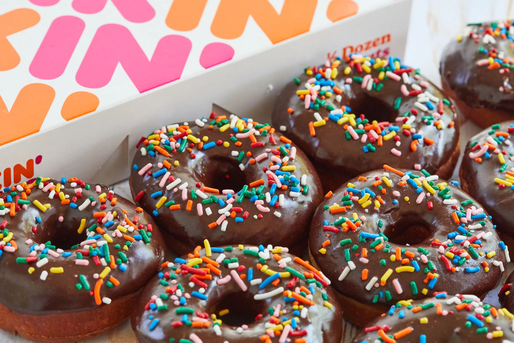 Make Perfect Dunkin Donuts Chocolate Glazed Donuts At Home(03)