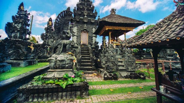 √ Pendiri Kerajaan Mataram Kuno: Sejarah, Letak, Raja-raja, Keruntuhan dan  Peninggalan - Coinone