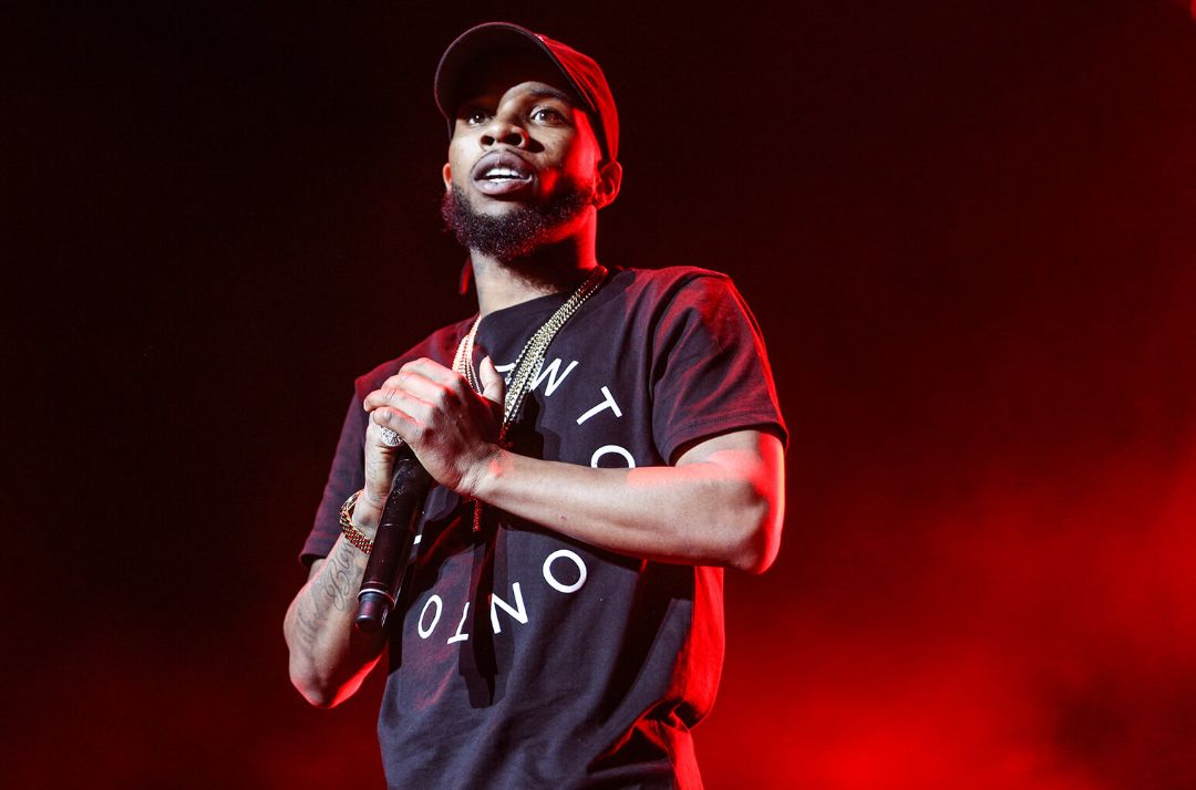 Tory Lanez And Royce Da 5'9 Come To Blows On Twitter ...