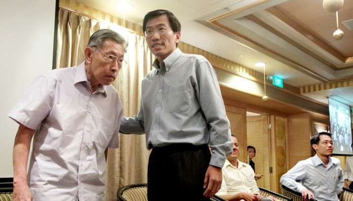 Dr chee soon juan is. Unscrambling the Chiams' relationship with Chee Soon Juan ...