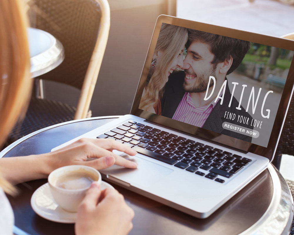 Before You Use A Dating App Read This