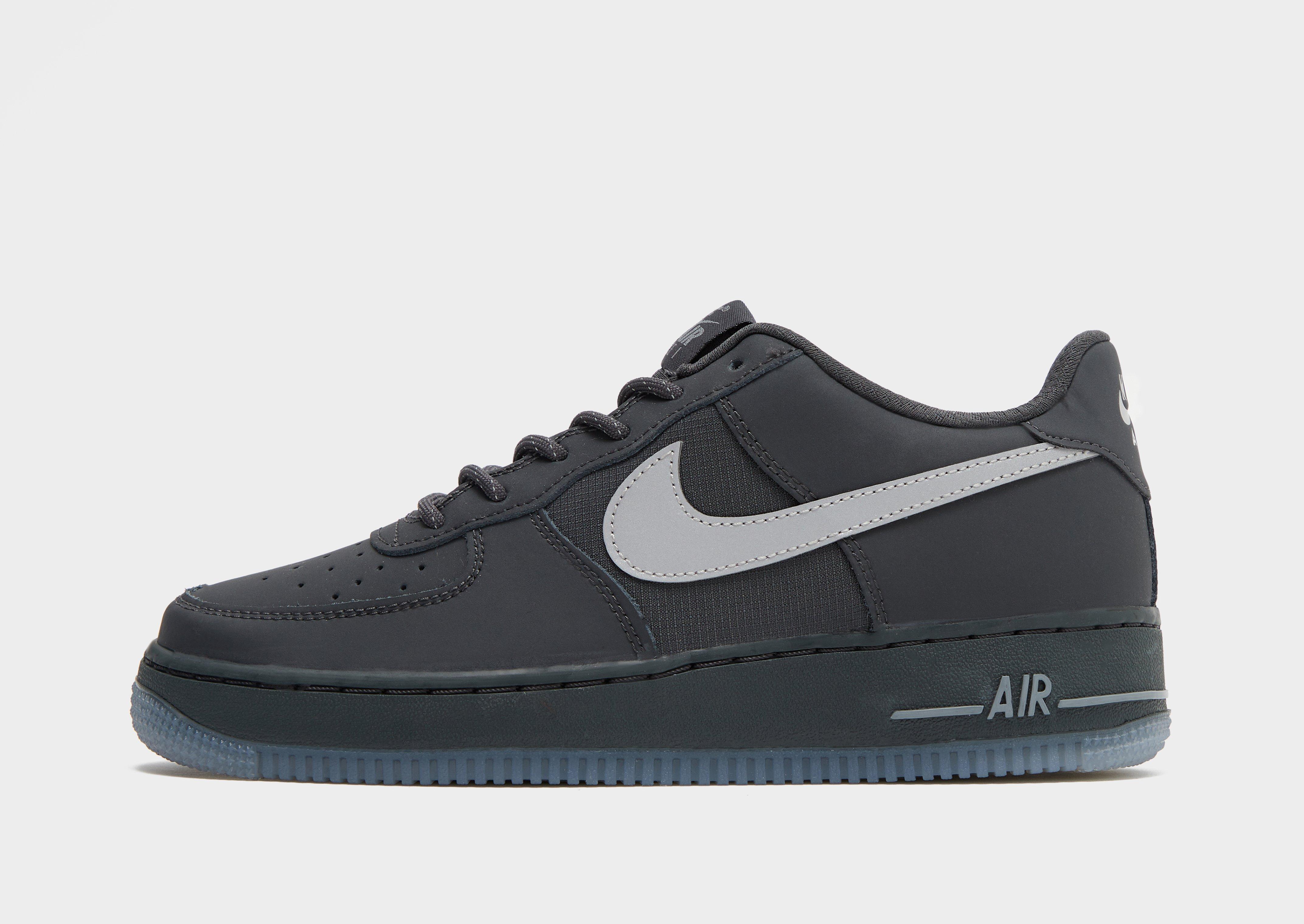 NIKE AIR FORCE 1 GS FV3980001 szín Fekete Gyerek Cipők JD Sports