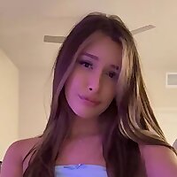 Top 10 18 Year Old OnlyFans Influencers in 2025