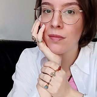 Top 100 Jewelry Influencers in 2024