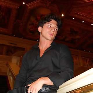 Top 100 OnlyFans Influencers in 2025 (OnlyFans Models)