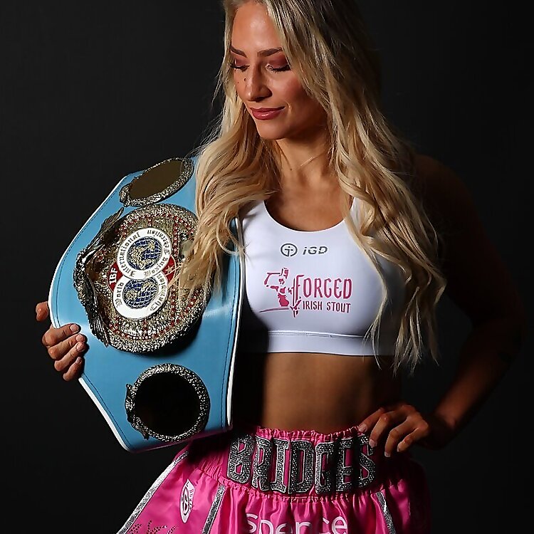 Top 100 OnlyFans Influencers in 2025