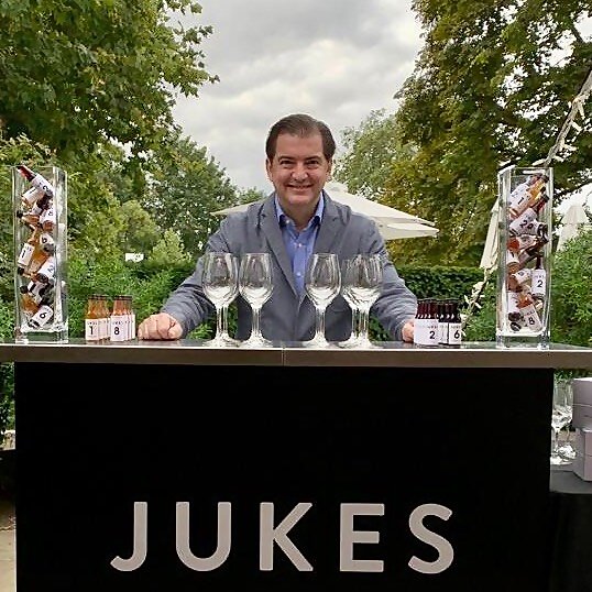 Top 35 UK Wine Influencers in 2024