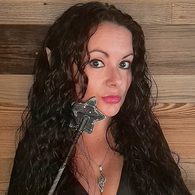 Top 50 Swinger Influencers in 2025