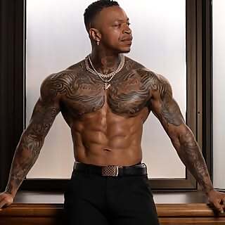 Top 20 Swinger OnlyFans Influencers in 2025