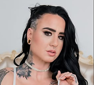 Top 35 Tattooed OnlyFans Influencers in 2025